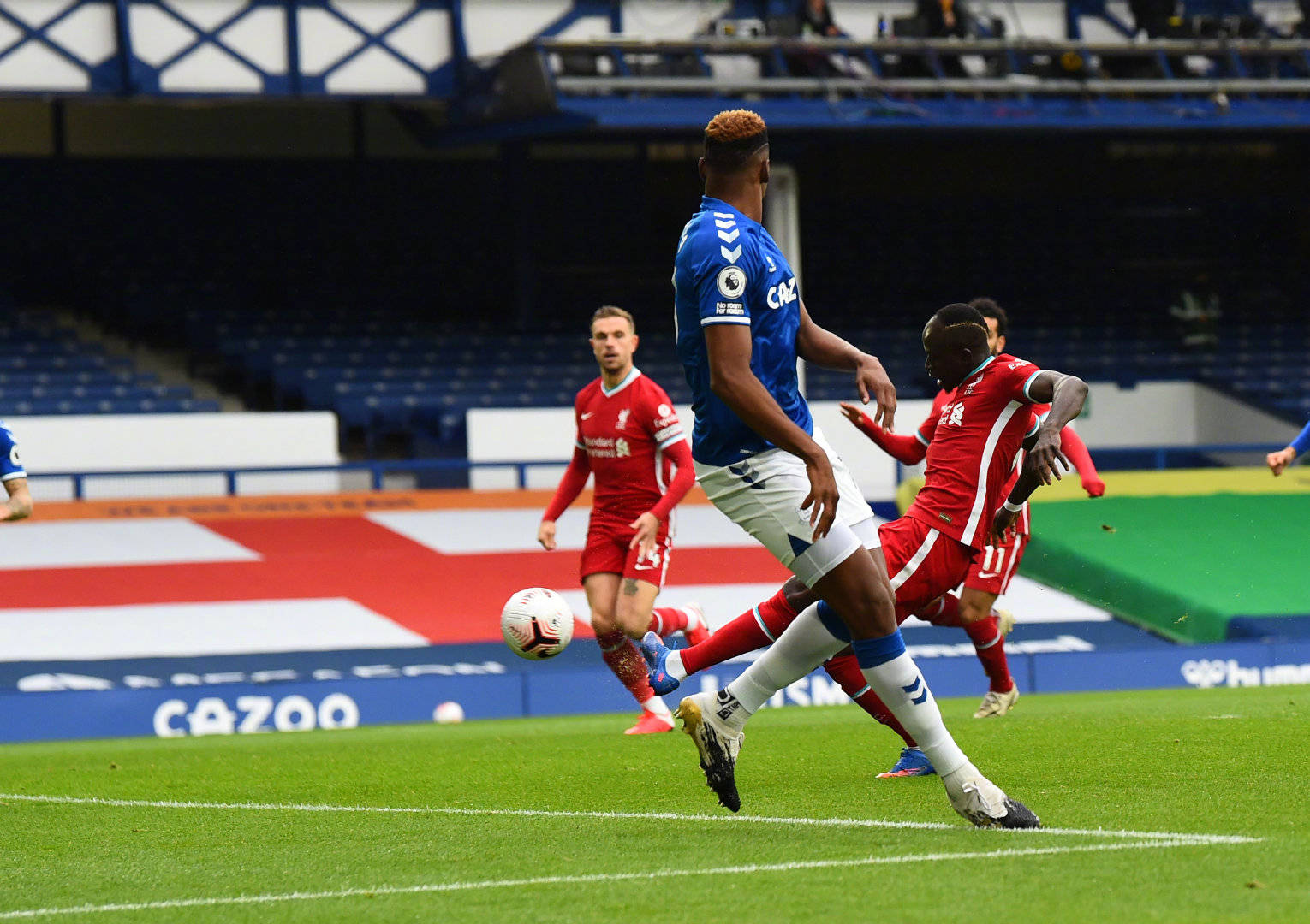 在某些大型 在某些大型